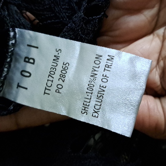 TOBI Kiley Black Lace Bell Sleeve Crop Top - Picture 3 of 10